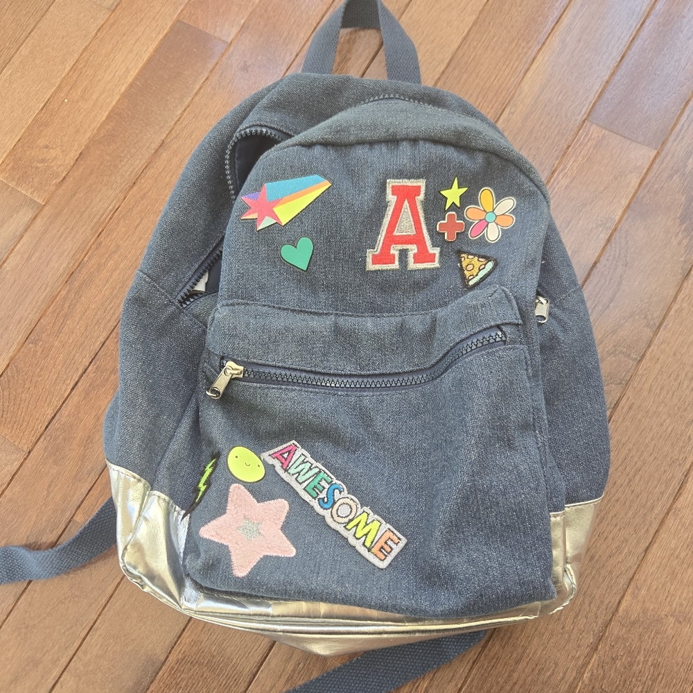 Small backpack - Picture 1 of 3